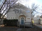 Foto principal - 809 Bertrand St