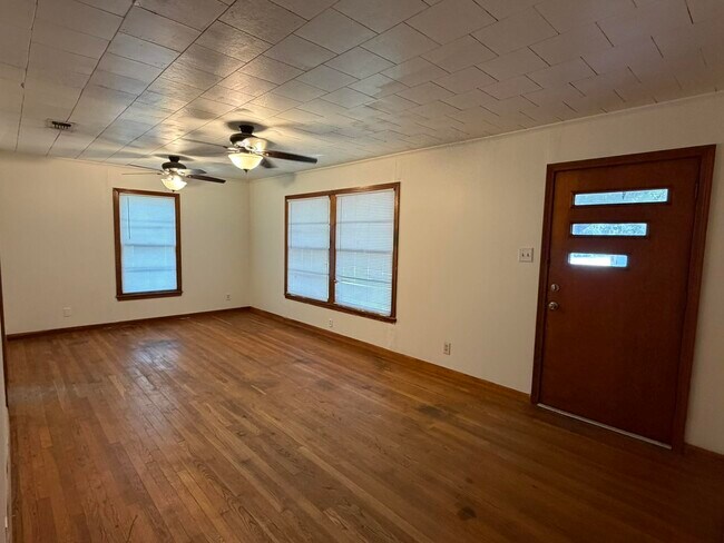 Foto del edificio - 3929 Creole St