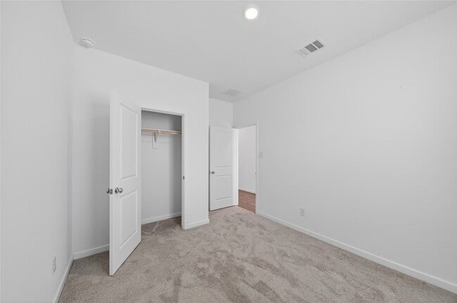 Building Photo - 9723 Pettus Crk Dr