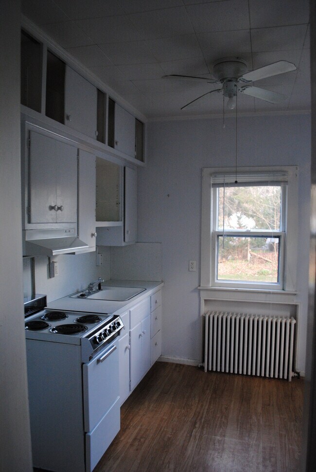 1060 E Main St Unit 1A, Shrub Oak, NY 10588 Apartments in Shrub Oak