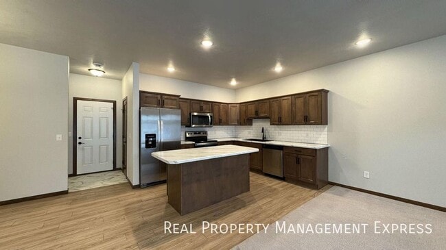 Building Photo - 2415 E Copalis Pl