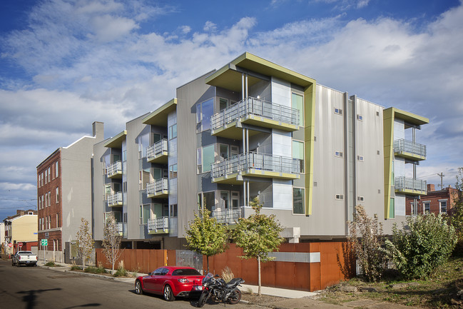 Building from 48th Street - Locomotive Lofts