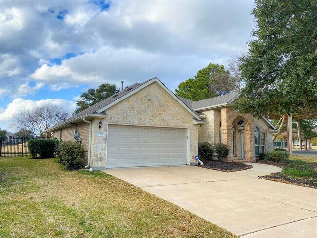 Building Photo - 11527 Stone Mallow Dr