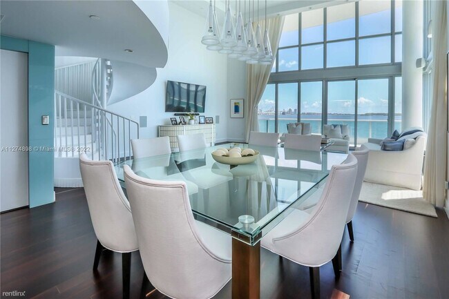 Foto del edificio - 3 br, 3.5 bath Condo - 1331 Brickell Bay D...