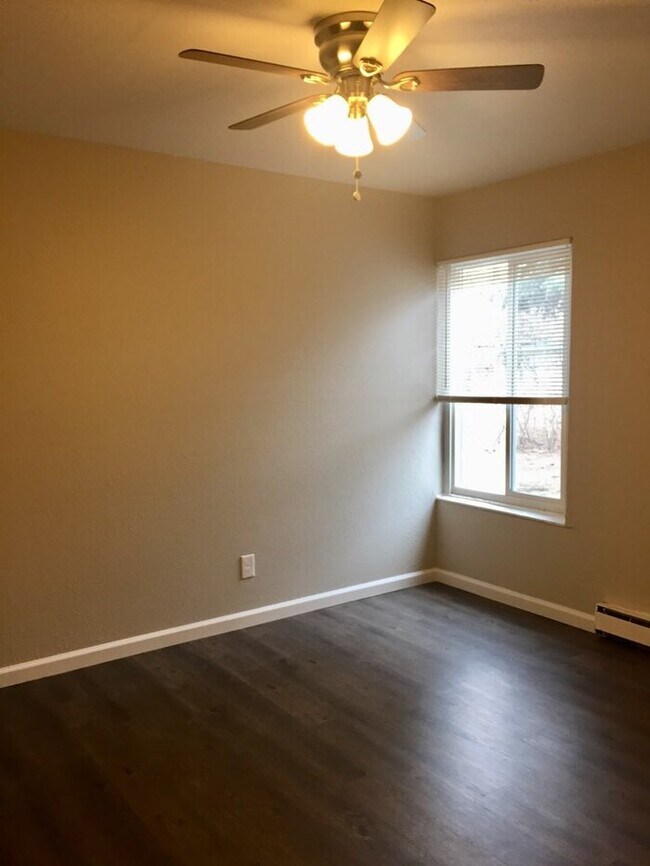 Foto del edificio - 3014 N Arcadia St