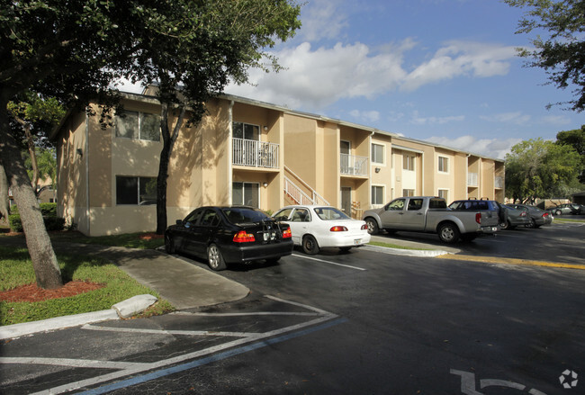 Foto del edificio - Cutler Hammock