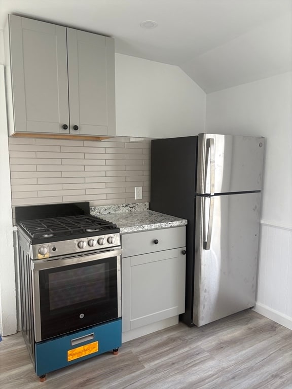 Building Photo - 34 Walnut St