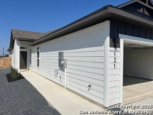 Building Photo - 121 Nespral Dr