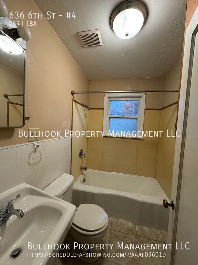 Foto del edificio - 636 6th St