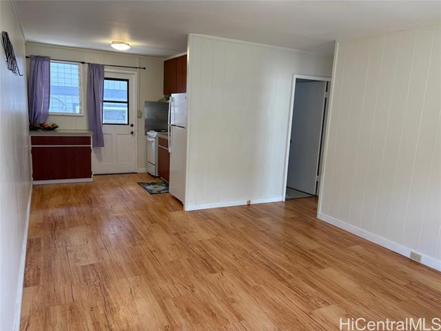Building Photo - 53 S Kuakini St