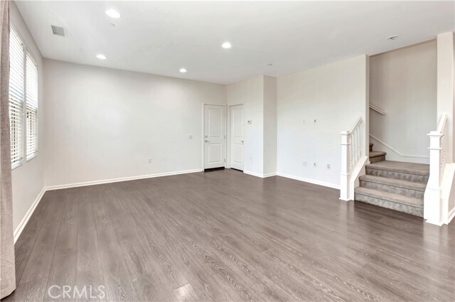 Building Photo - 1008 El Paseo