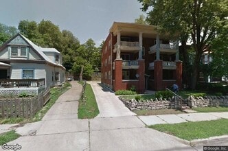 Building Photo - 3218-3218 E 10th St