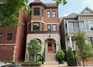 Building Photo - 2653 N Wilton Ave
