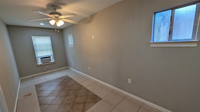 Foto del edificio - 412 Cordell St