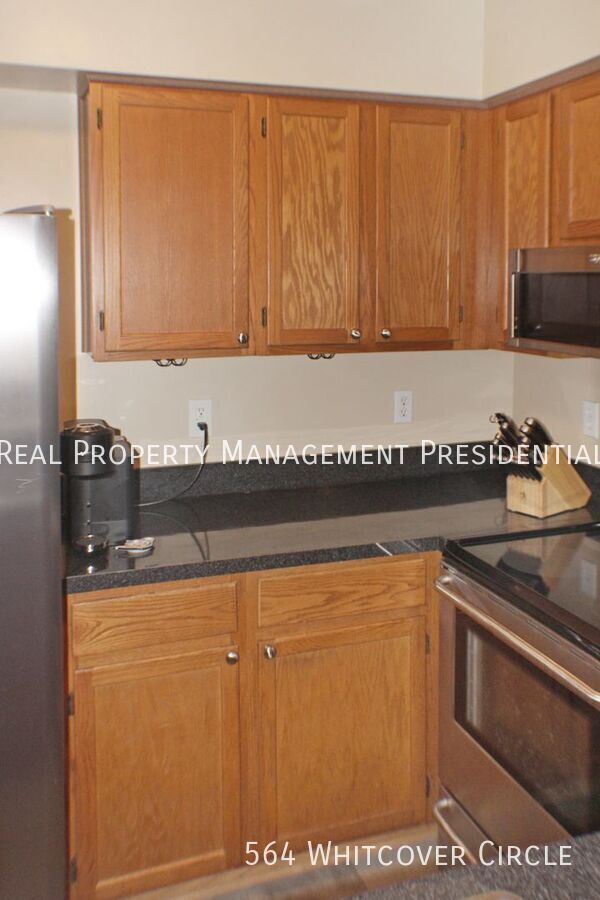 Foto del edificio - 564 Whitcover Cir