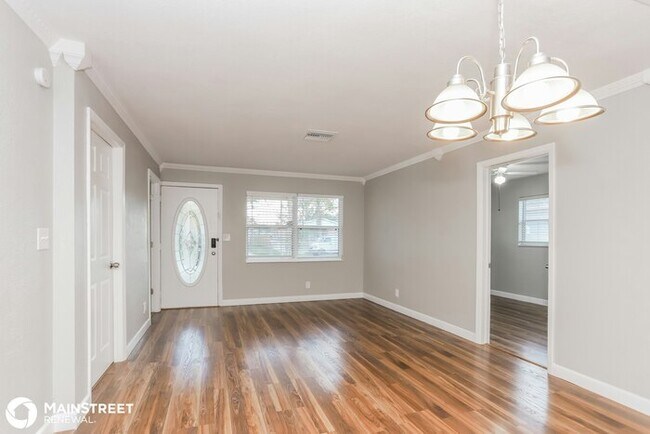 Foto del edificio - 239 93rd Ave N