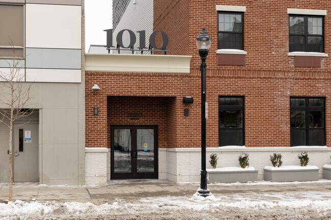 Entrance - 1010 Apartments