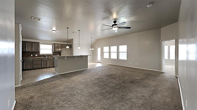 Foto del edificio - 18408 Agua Dr