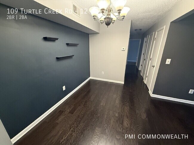 Foto del edificio - 109 Turtle Creek Rd