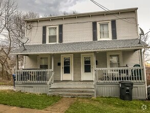 Building Photo - 2103-2105 5th St SW