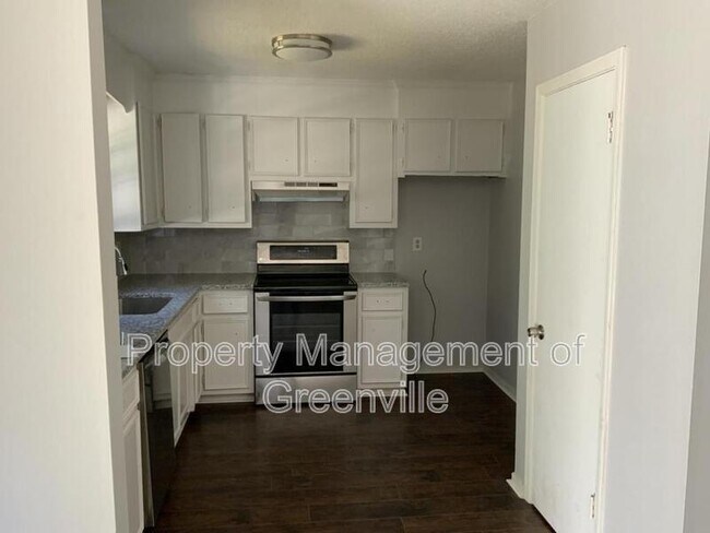 Foto del edificio - 342 Devonwood Ct