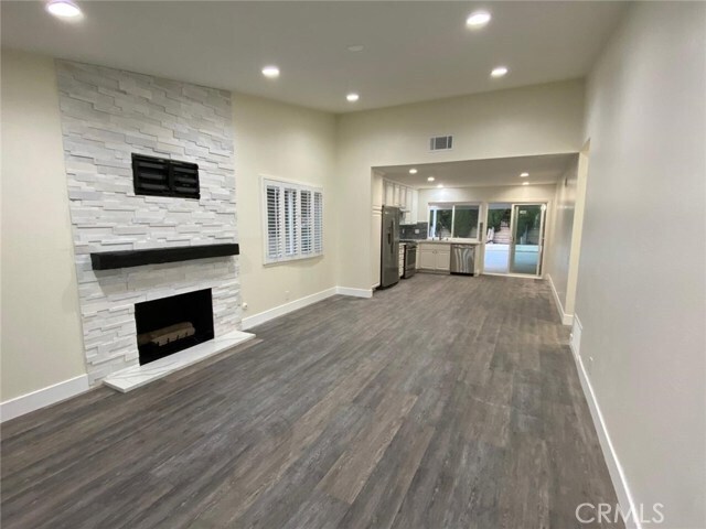 Building Photo - 26725 Avenida Shonto