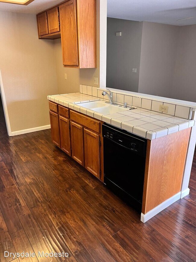 Building Photo - 3 br, 2 bath House - 3900 Gagos Dr.