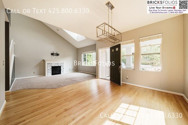Foto del edificio - 2728 84th Dr NE