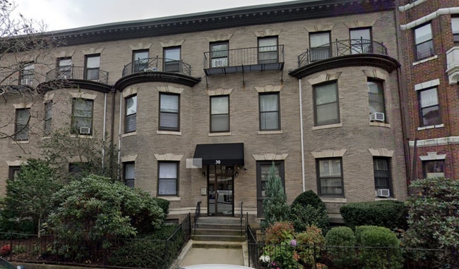 Foto del edificio - 30 Peterborough St
