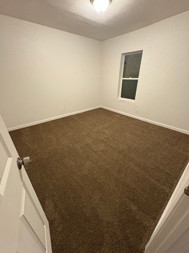 Foto del edificio - LIMITED TIME**1/2 OFF DEPOSIT**