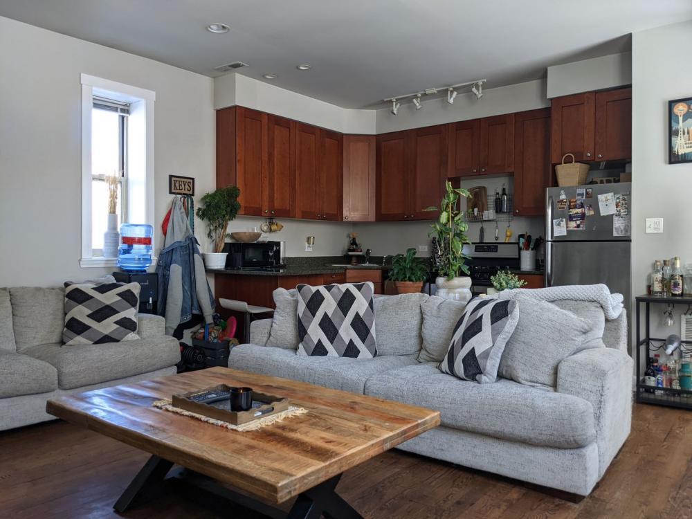 Foto principal - 2 bedroom in Chicago IL 60642