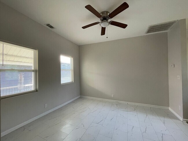 Foto del edificio - 1112 E Bolton St