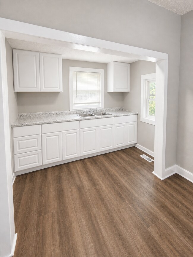 Foto del edificio - Spacious 3 Bedroom House