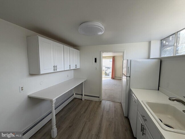 Foto del edificio - 454 Old Lancaster Rd