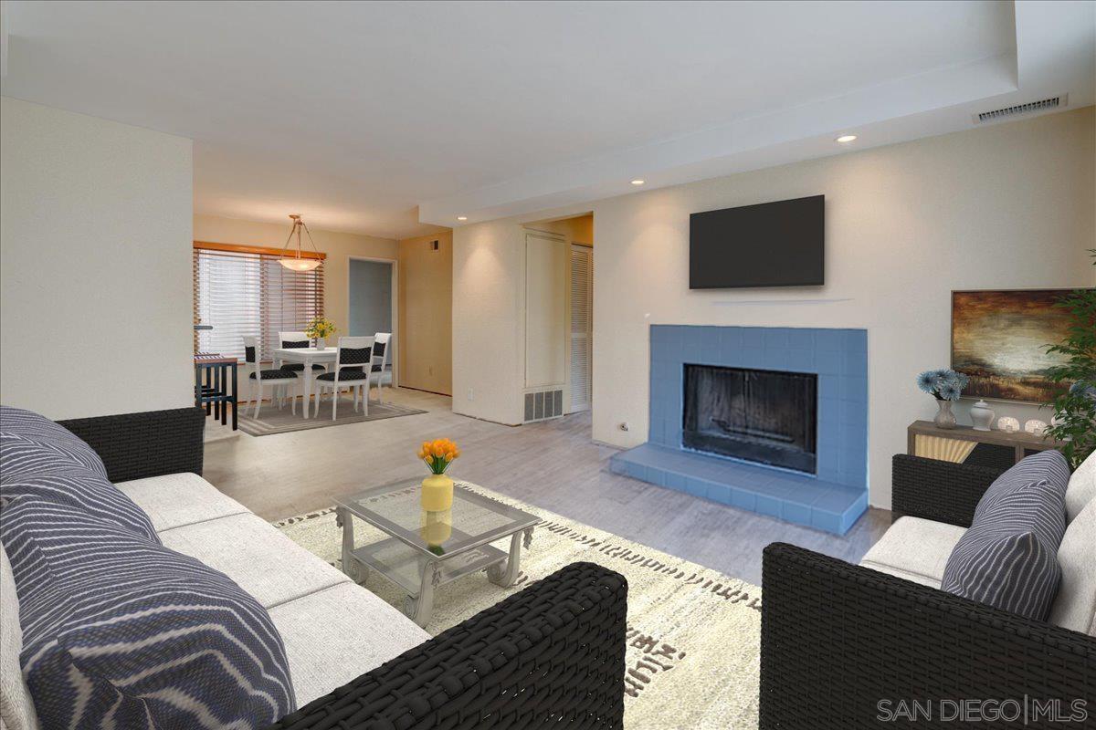 Foto principal - 6530 College Grove Dr