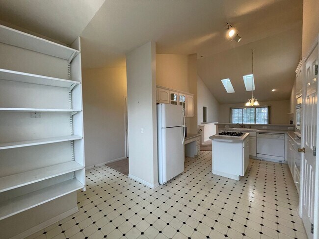 Foto del edificio - 4368 Pond Ridge Ct