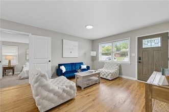 Building Photo - 1181 Starline Dr