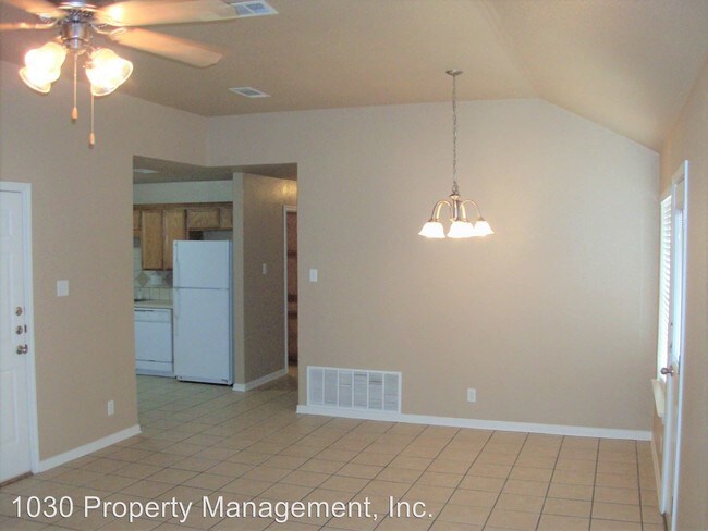 Building Photo - 4903 Heather Ln