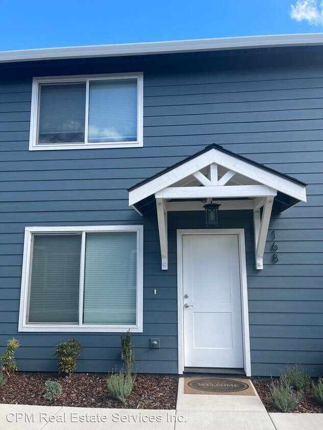 Primary Photo - 2 br, 1.5 bath House - 168 N Ridge Terrace