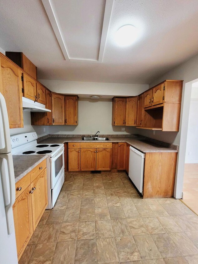 Primary Photo - 3 bedroom in Prince George BC V2L 2V7