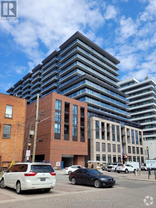 Building Photo - 1-521 Jarvis St