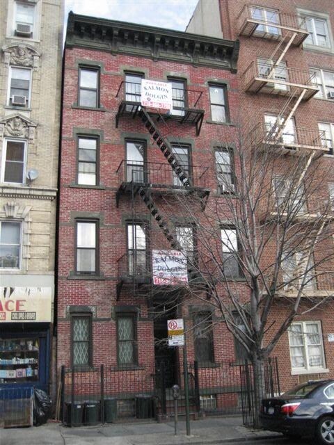 Primary Photo - 245 S 3rd St