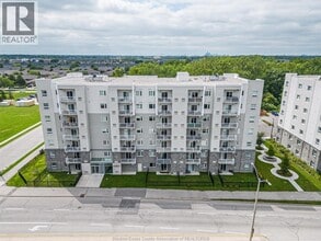 Building Photo - 1675 Banwell Rd