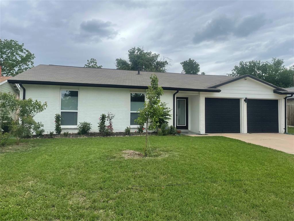 Foto principal - 1743 Cricket Hollow Dr