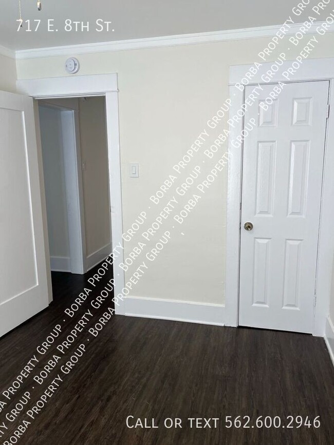 Foto del edificio - 717 E 8th St