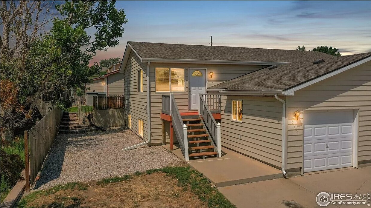 Foto principal - 535 S Elm St