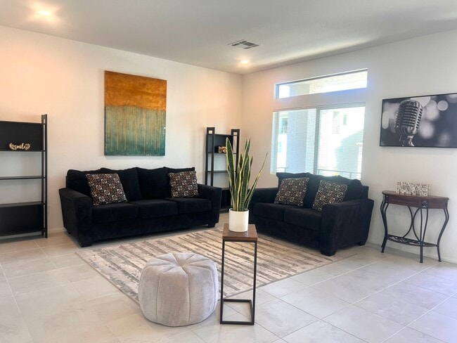 Foto del edificio - 10435 Arbor Ridge St