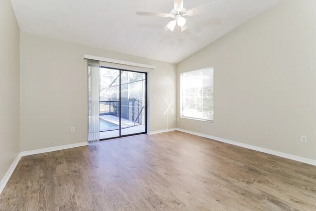 Foto del edificio - 476 Forest Park Rd