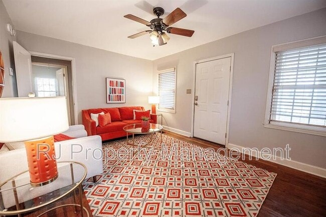 Photo - 41 S Fenwick Rd House