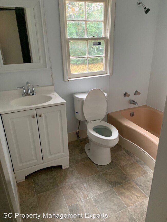 Foto del edificio - 2 br, 1 bath House - 1992 Echo Ave